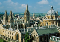 picture of Oxford where you will find lovely hotels waiting for you